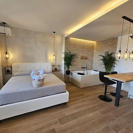 Joy - Luxury Apartment Verona
